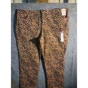 Terra & Sky Core Straight High Rise Pettie Leg‎ Demin Leopard Size 22W